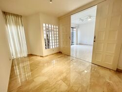 Lloyd Road (D9), Condominium #406304001